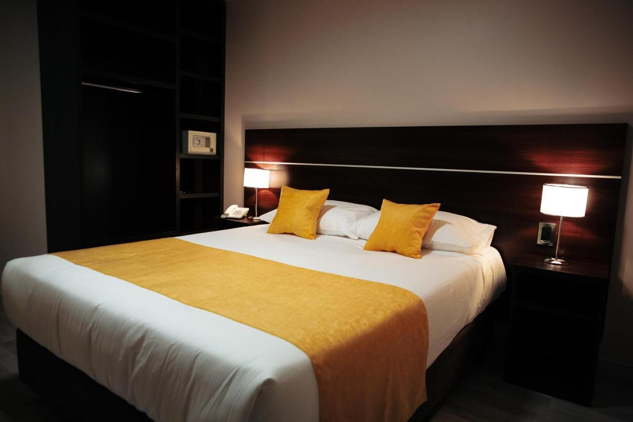 Hotel Batista Posadas Pokoj fotografie